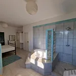 Olive Villa